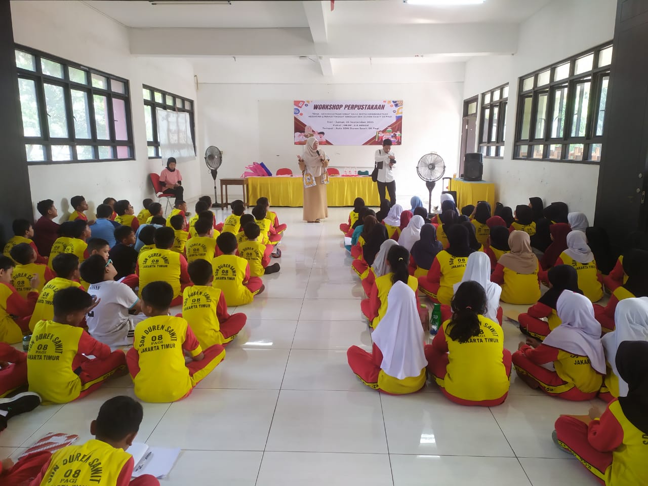 Roadshow Workshop Membaca Ke SDN Duren Sawit 08